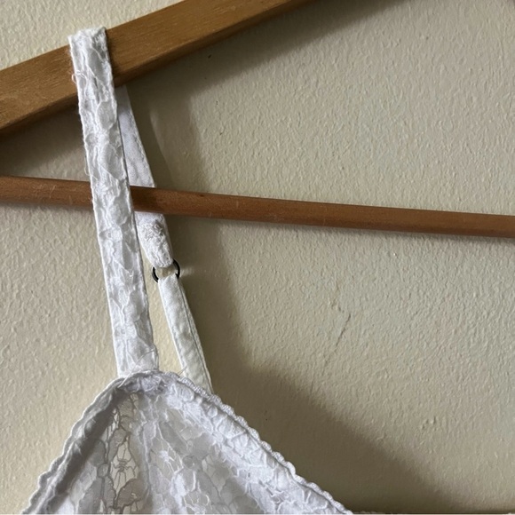 Hollister Crop Top Medium Eyelet Lace Crochet Smocked Western Boho Prairie - Picture 3 of 10